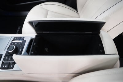 2018 Genesis G80 5.0 Ultimate ( AWD )