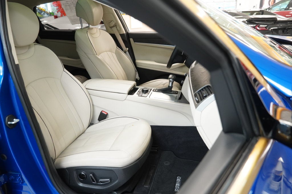 2018 Genesis G80 5.0 Ultimate ( AWD )