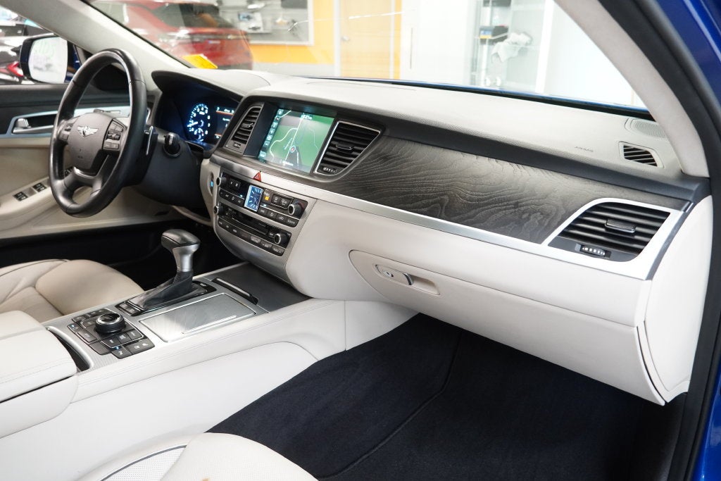 2018 Genesis G80 5.0 Ultimate ( AWD )