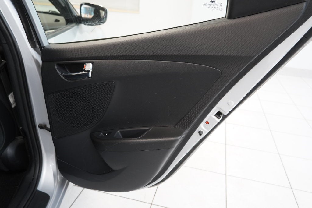 2017 Hyundai Veloster Value Edition
