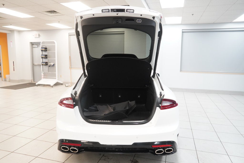 2018 Kia Stinger GT2 (AWD)