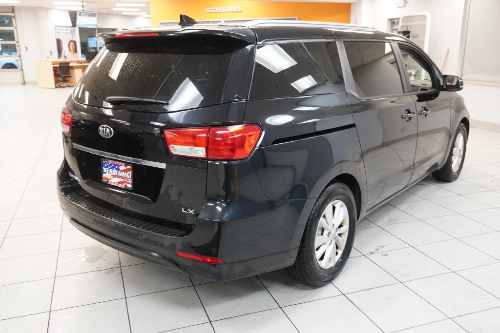 2015 Kia Sedona LX