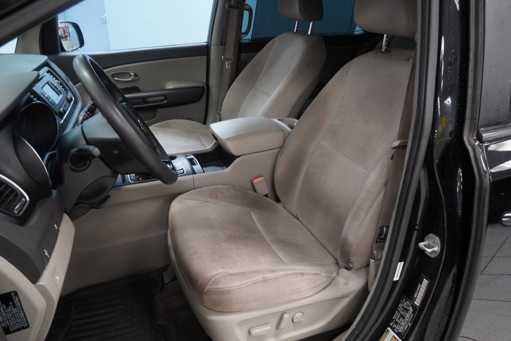 2015 Kia Sedona LX