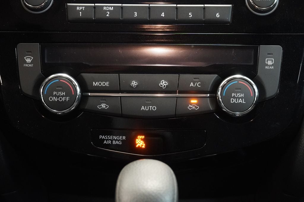 2015 Nissan Rogue SV AWD