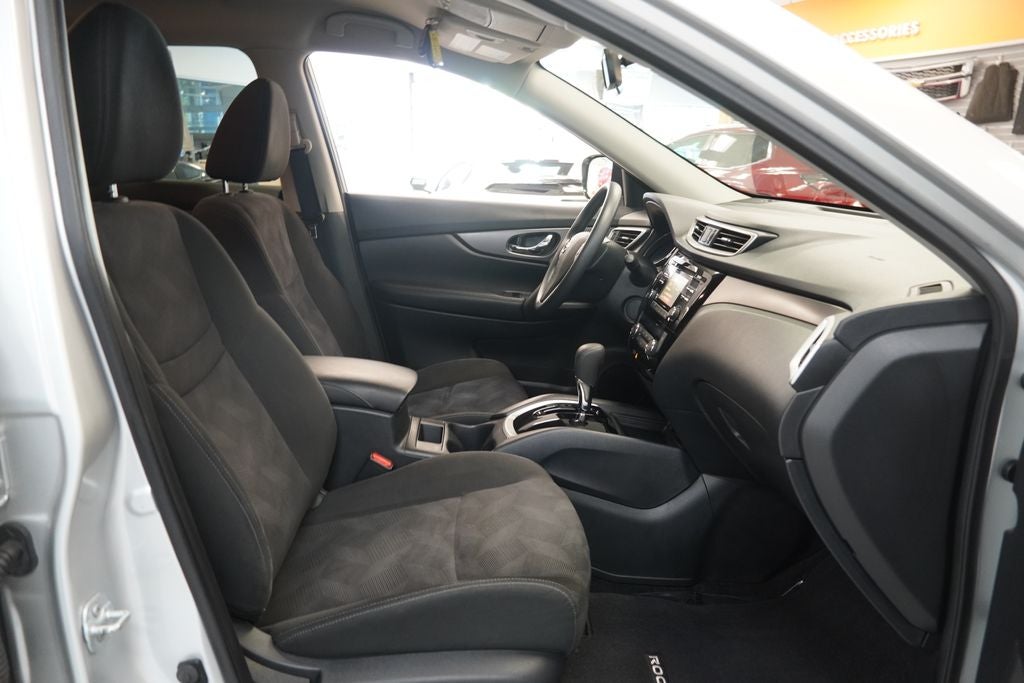 2015 Nissan Rogue SV AWD