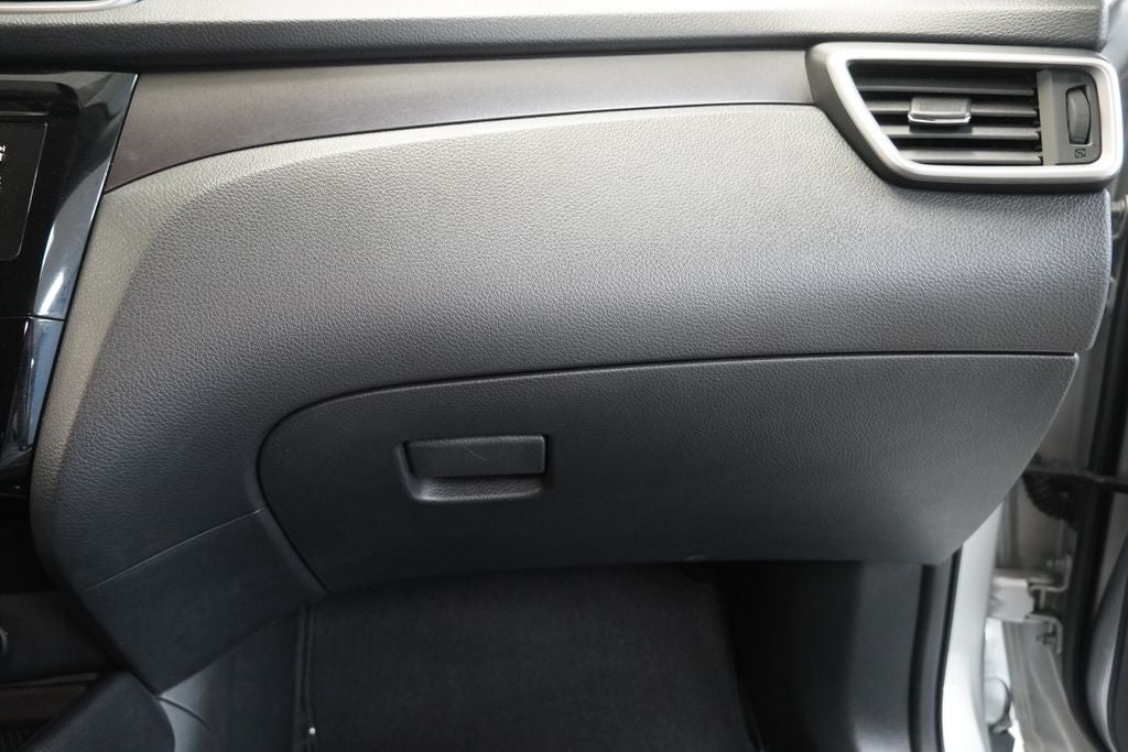 2015 Nissan Rogue SV AWD