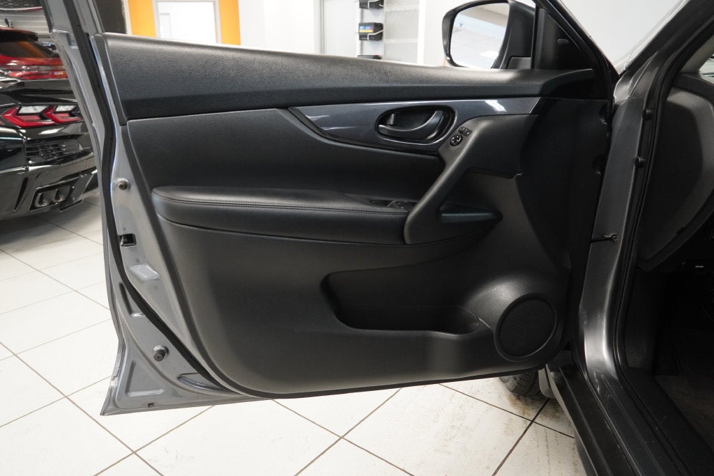 2019 Nissan Rogue S (AWD)