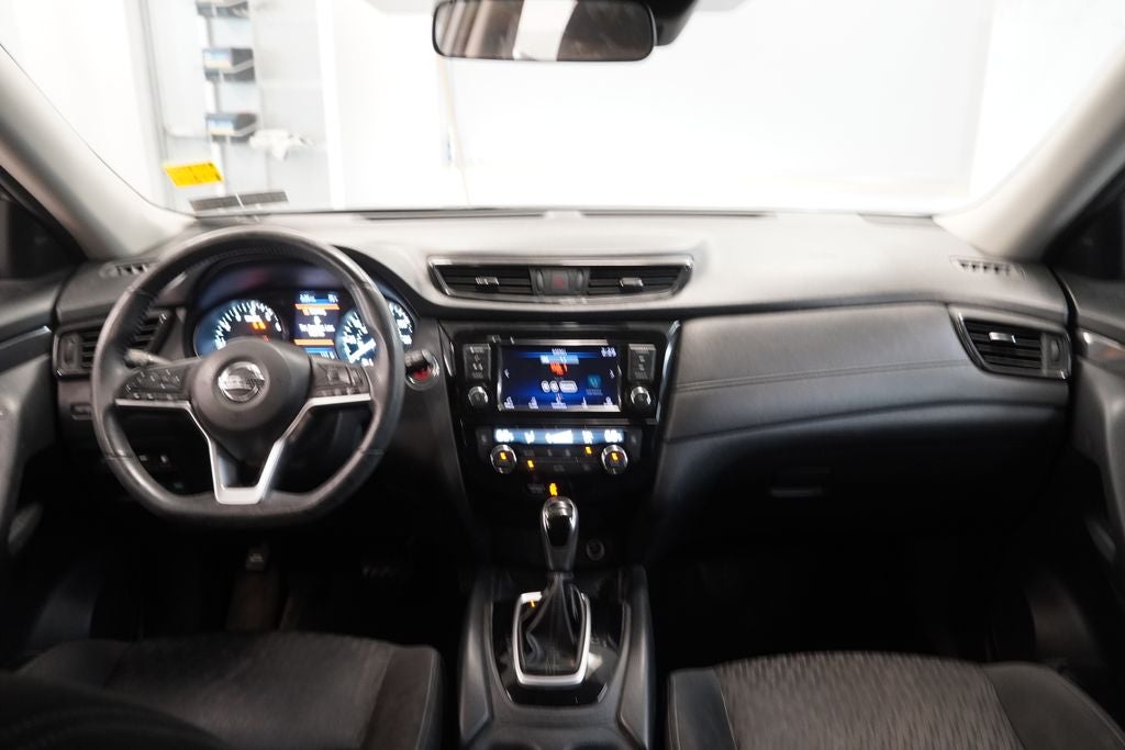 2019 Nissan Rogue SV ( AWD )