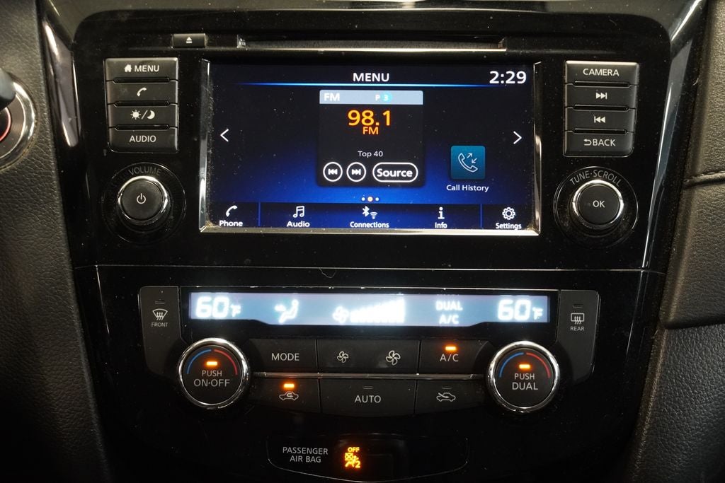 2019 Nissan Rogue SV ( AWD )