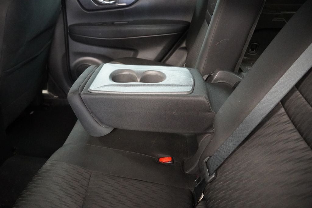 2019 Nissan Rogue SV ( AWD )