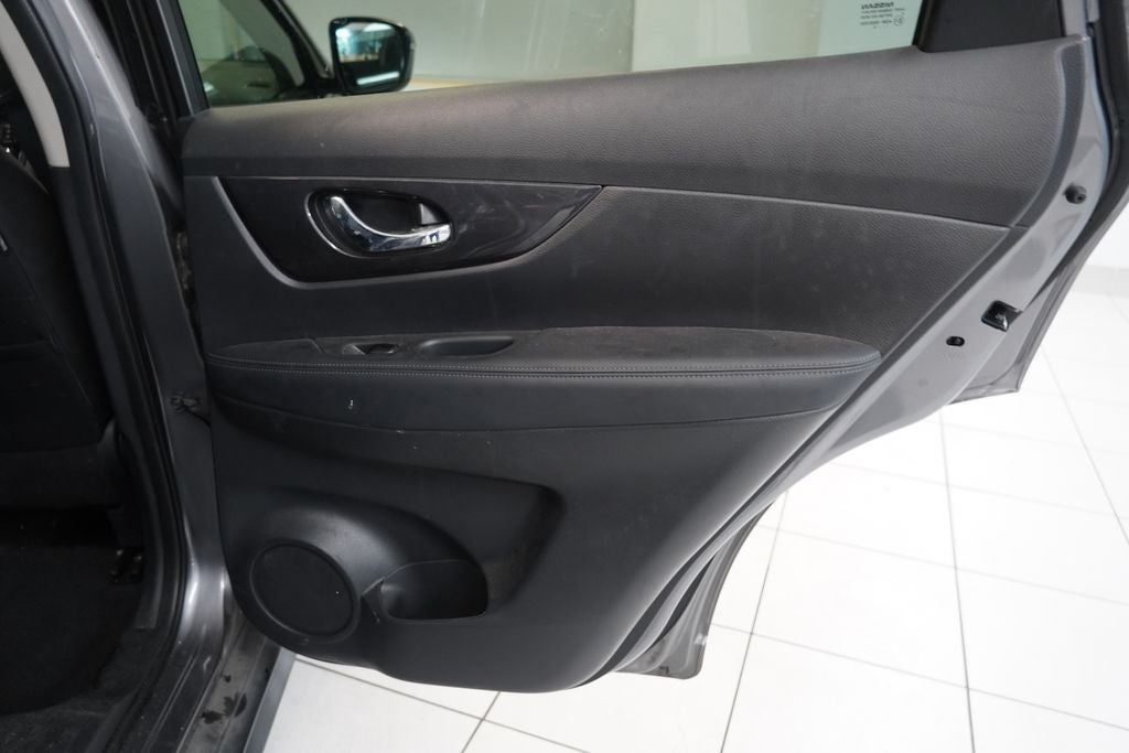 2019 Nissan Rogue SV ( AWD )