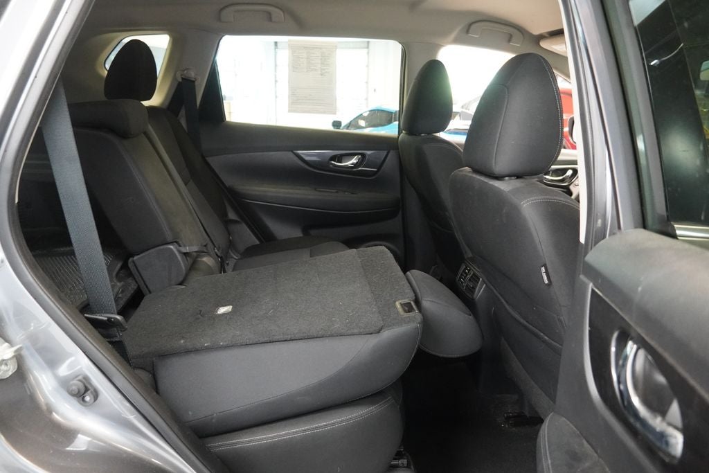 2019 Nissan Rogue SV ( AWD )