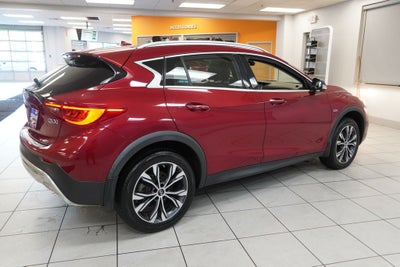 2017 INFINITI QX30 Premium ( AWD )