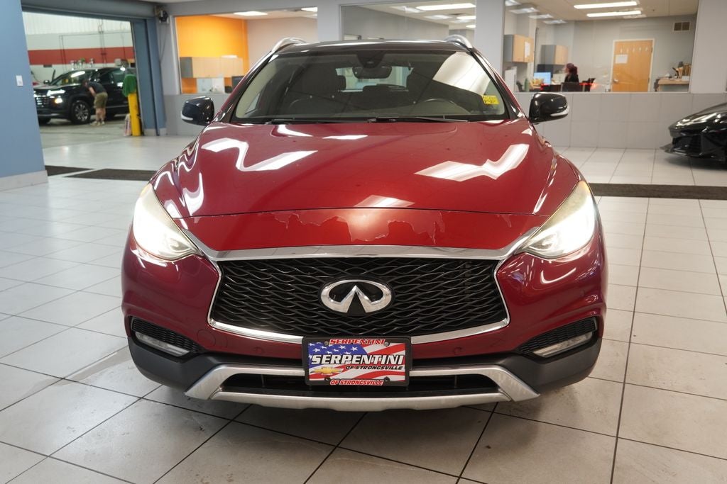 2017 INFINITI QX30 Premium ( AWD )