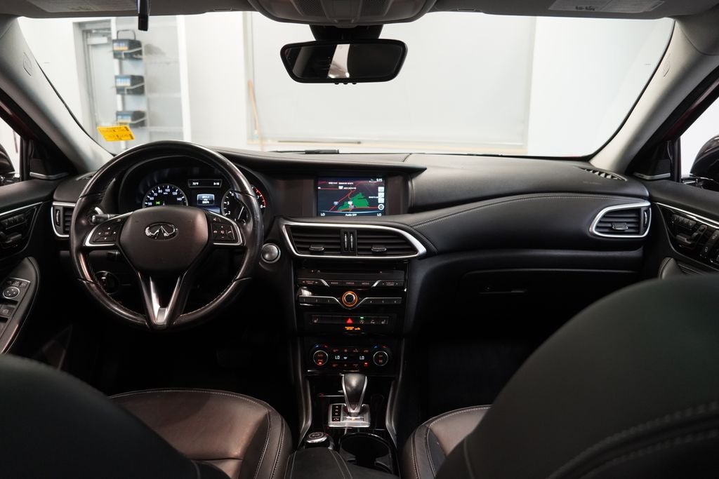 2017 INFINITI QX30 Premium ( AWD )