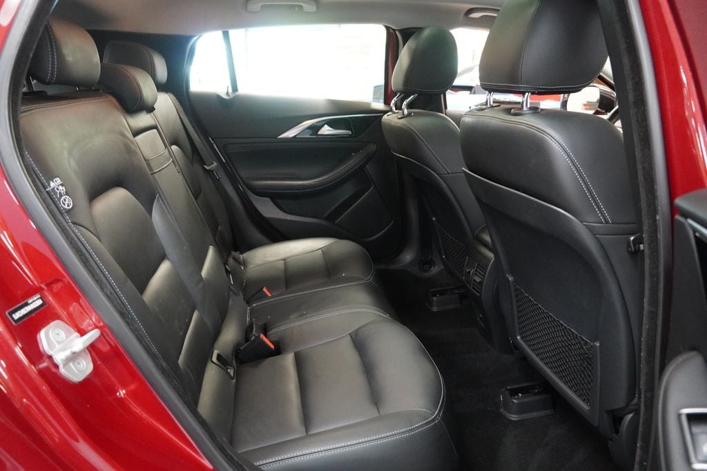 2017 INFINITI QX30 Premium ( AWD )