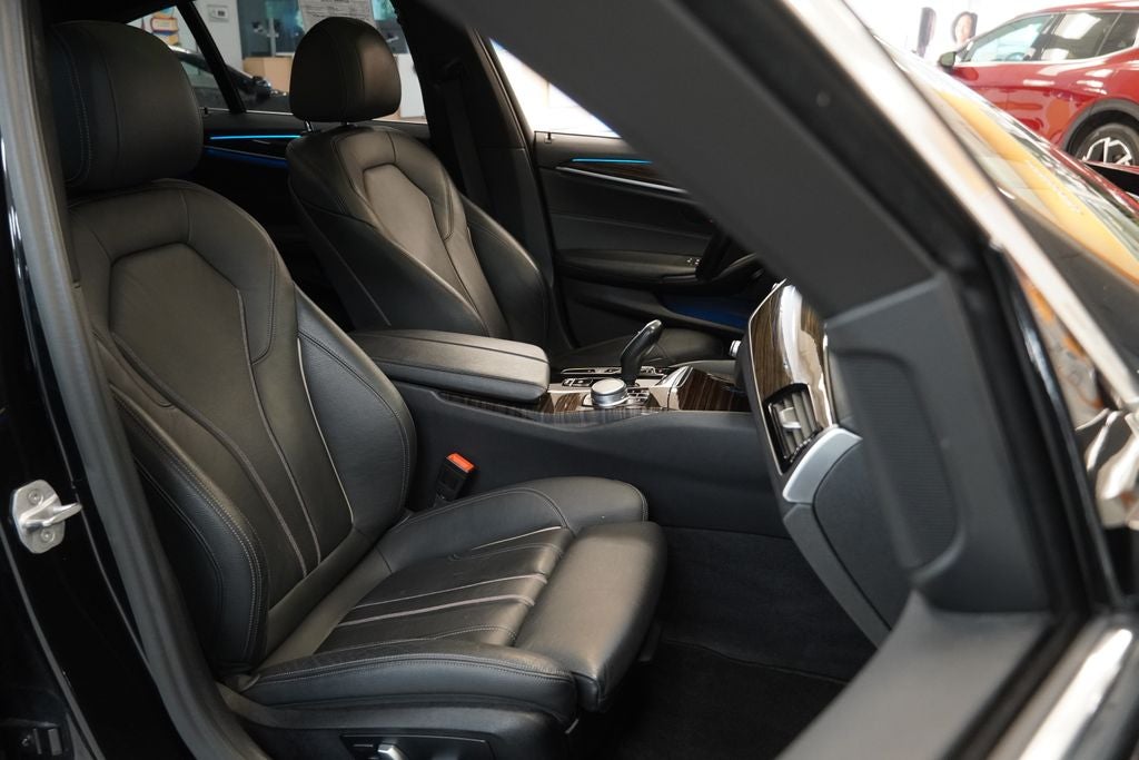 2021 BMW 5 Series 530e iPerformance AWD