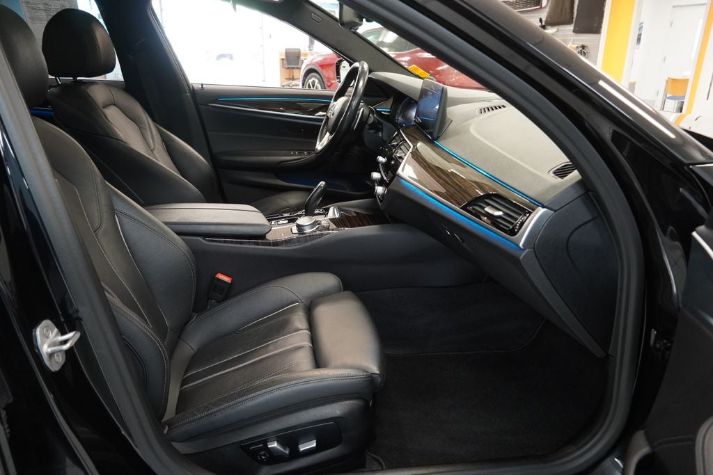 2021 BMW 5 Series 530e iPerformance AWD