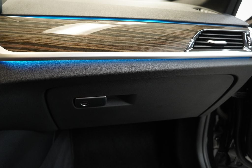 2021 BMW 5 Series 530e iPerformance AWD