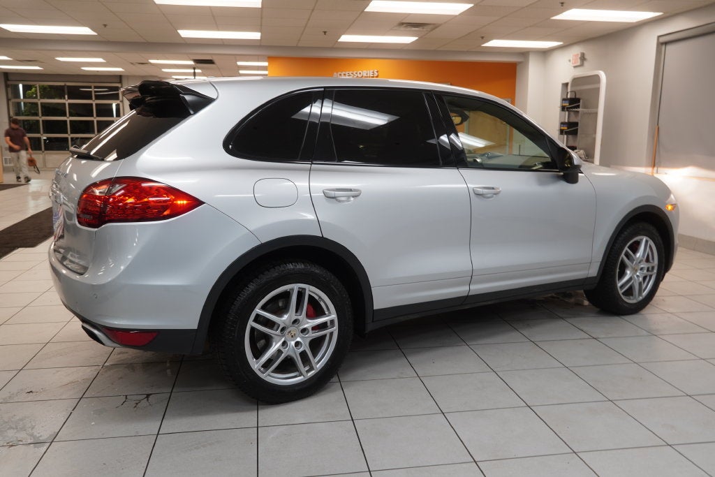 2012 Porsche Cayenne ( AWD ) ( PRE-AUCTION ) SPECIAL