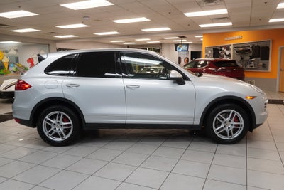 2012 Porsche Cayenne ( AWD ) ( PRE-AUCTION ) SPECIAL