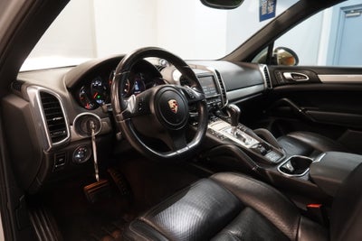 2012 Porsche Cayenne ( AWD ) ( PRE-AUCTION ) SPECIAL