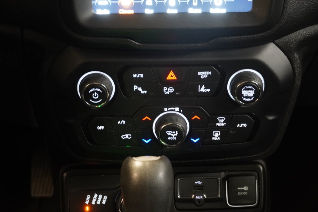 2021 Jeep Renegade Latitude ( 4WD )