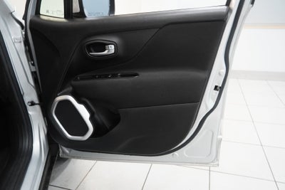 2021 Jeep Renegade Latitude ( 4WD )