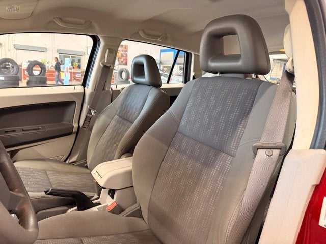 2007 Dodge Caliber SXT w/ Cruise Control