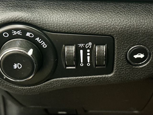 2016 Chrysler 200 S
