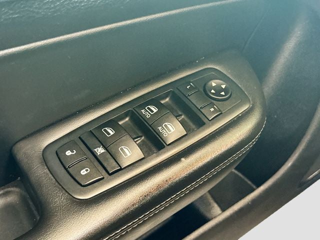 2016 Chrysler 200 S
