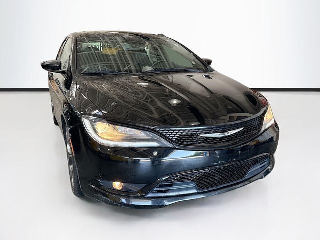2016 Chrysler 200 S