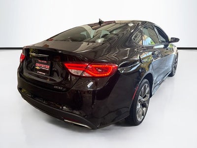 2016 Chrysler 200 S