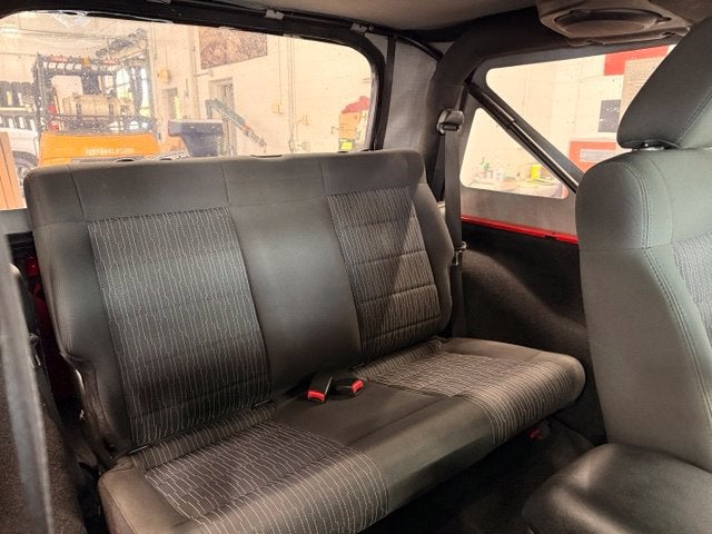 2012 Jeep Wrangler Sport w/ AUTO TRANSMISSION