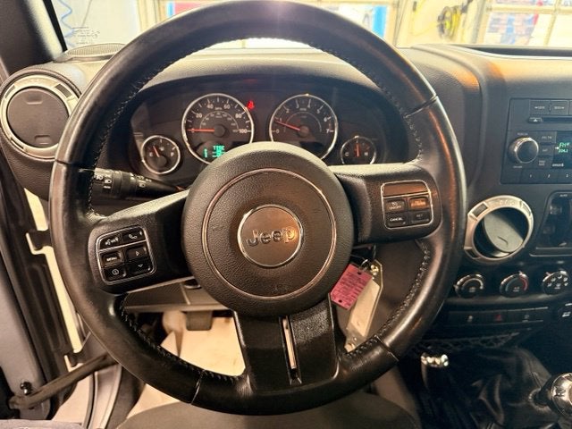 2017 Jeep Wrangler Unlimited Sahara STICK SHIFT 1-OWNER