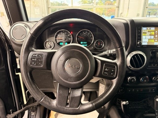 2015 Jeep Wrangler Unlimited Sahara w/ REMOTE START