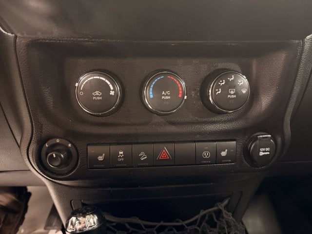 2015 Jeep Wrangler Unlimited Sahara w/ REMOTE START