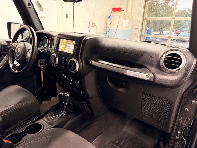 2015 Jeep Wrangler Unlimited Sahara w/ REMOTE START