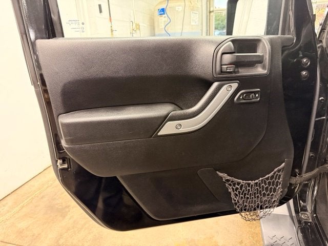 2015 Jeep Wrangler Unlimited Sahara w/ REMOTE START