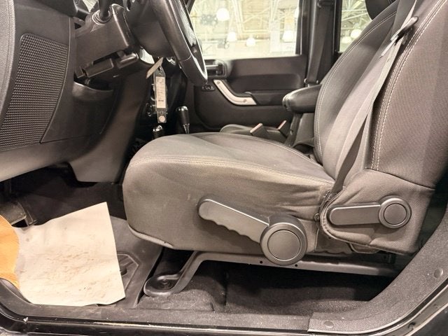 2015 Jeep Wrangler Unlimited Sahara w/ REMOTE START