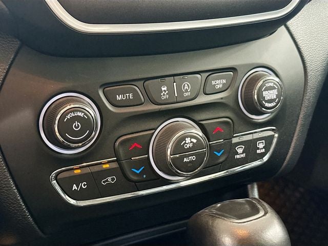 2020 Jeep Cherokee Trailhawk