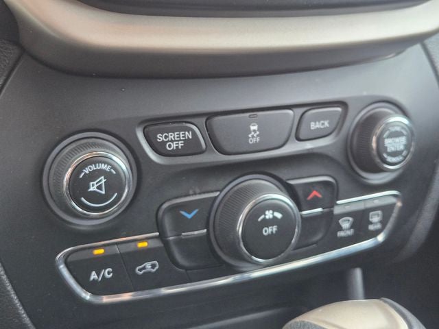 2017 Jeep Cherokee Latitude