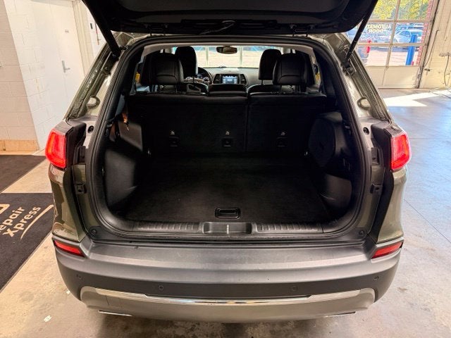 2020 Jeep Cherokee Limited AWD w/ Pwr Liftgate