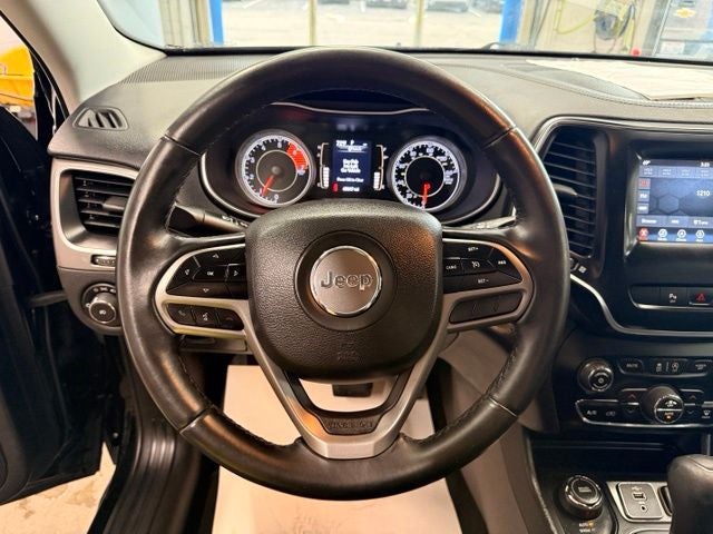 2019 Jeep Cherokee Latitude Plus AWD w/ Remote Start
