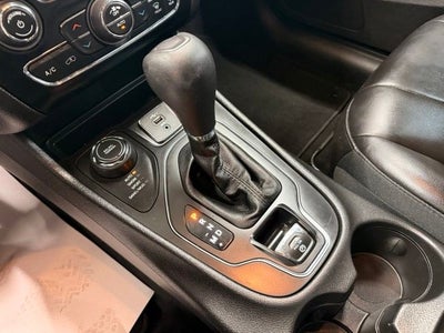 2019 Jeep Cherokee Latitude Plus AWD w/ Remote Start