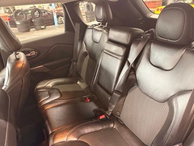 2019 Jeep Cherokee Latitude Plus AWD w/ Remote Start