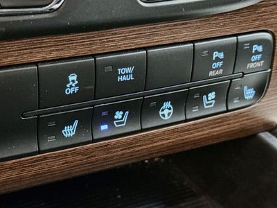 2015 RAM 1500 Laramie w/ Cooled Seats