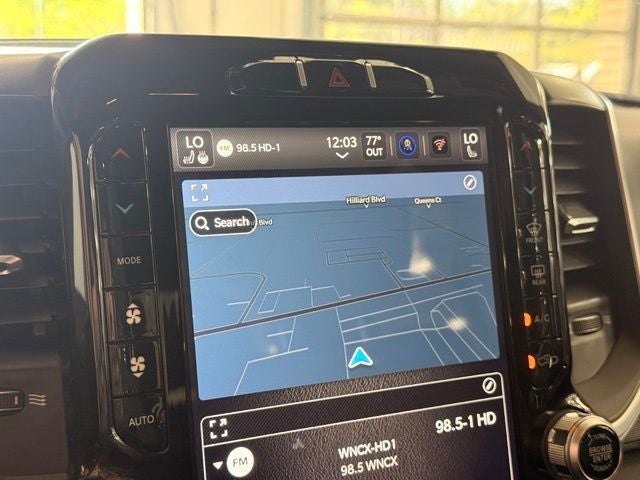 2022 RAM 1500 Big Horn/Lone Star 4X4 NIGHT EDITION W/ NAV
