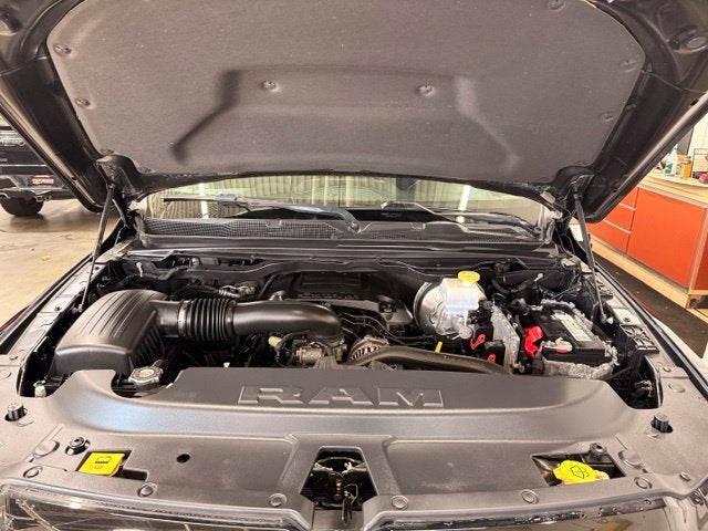 2019 RAM 1500 Big Horn/Lone Star 1 OWNER w/ 5.7L HEMI V8