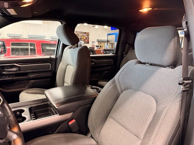 2019 RAM 1500 Big Horn/Lone Star 1 OWNER w/ 5.7L HEMI V8